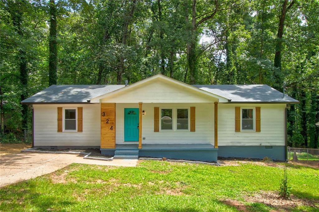 324 Laurel Ln., Stockbridge, GA 30281