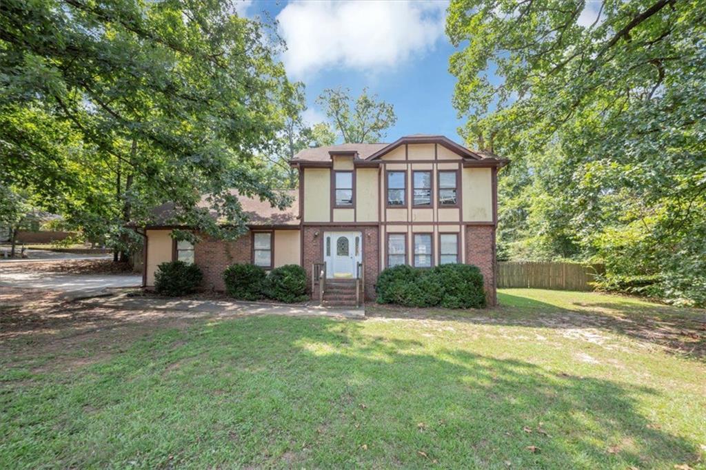 2015 Lullwater Cir., Jonesboro, GA 30236