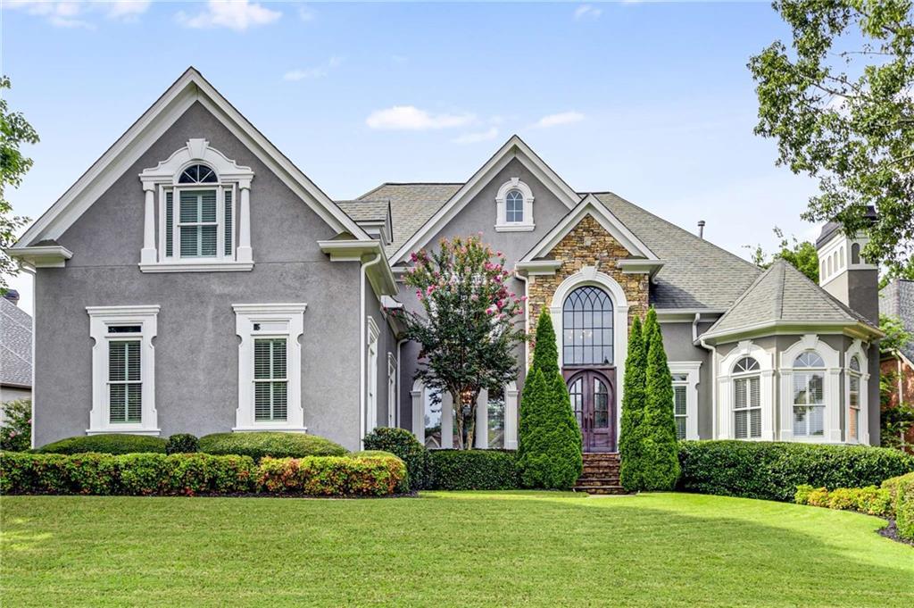 1135 Ascott Valley Dr., Johns Creek, GA 30097