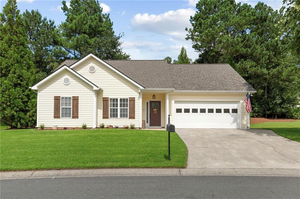 506 Charles Dr., Canton, GA 30115