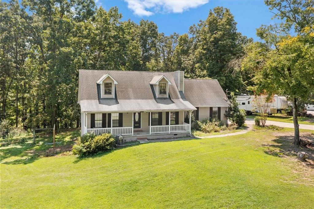 379 Owens Cir., Calhoun, GA 30701