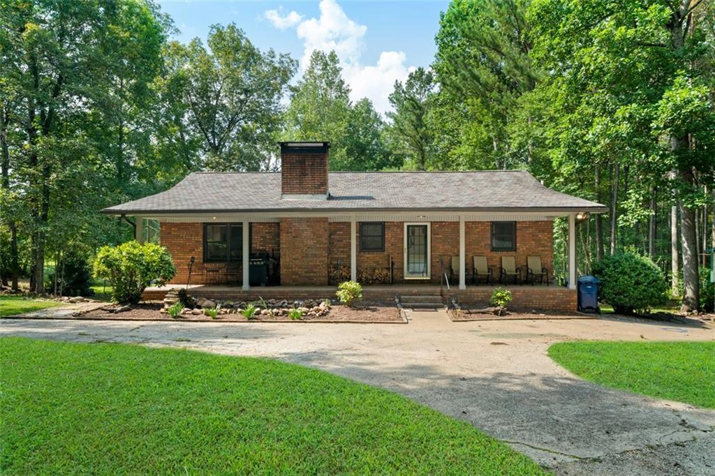 5038 Daniell Mill Rd., Winston, GA 30187