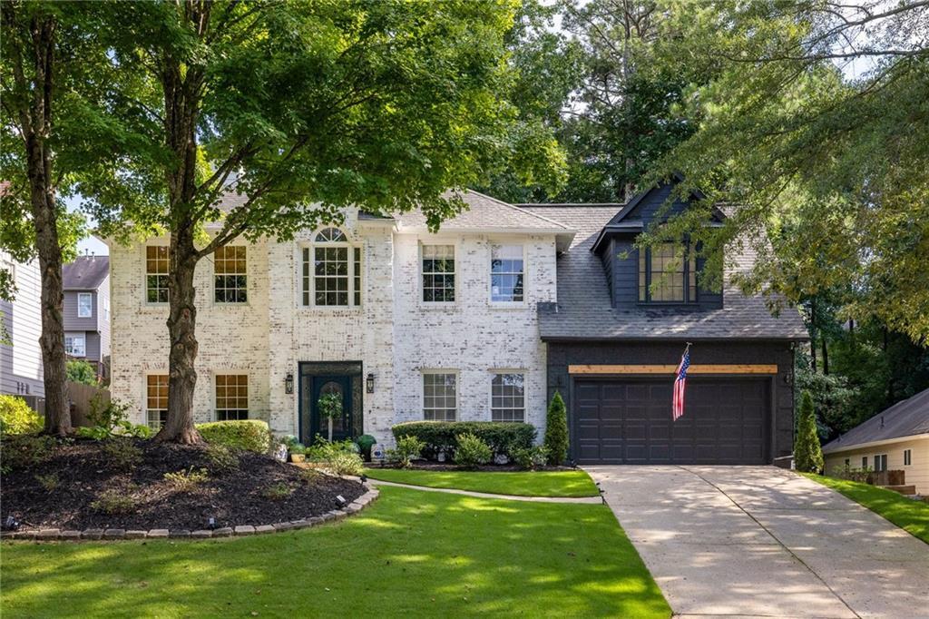 4385 Pinehollow Ct., Alpharetta, GA 30022