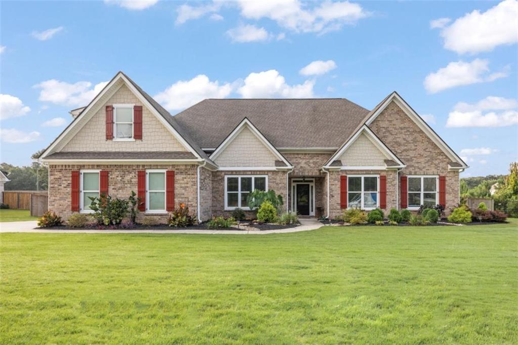2104 Meadowood Cove, Monroe, GA 30655