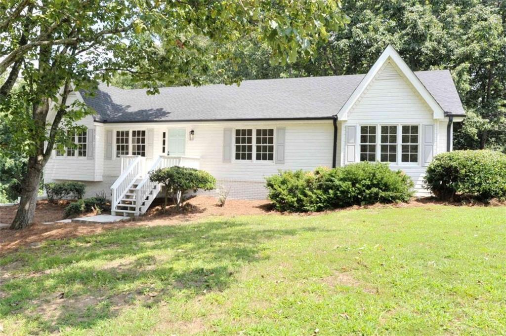 2312 Westridge Dr., Snellville, GA 30078