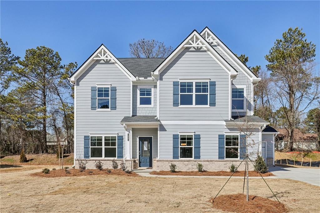 1371 Stephens View Dr., Loganville, GA 30052