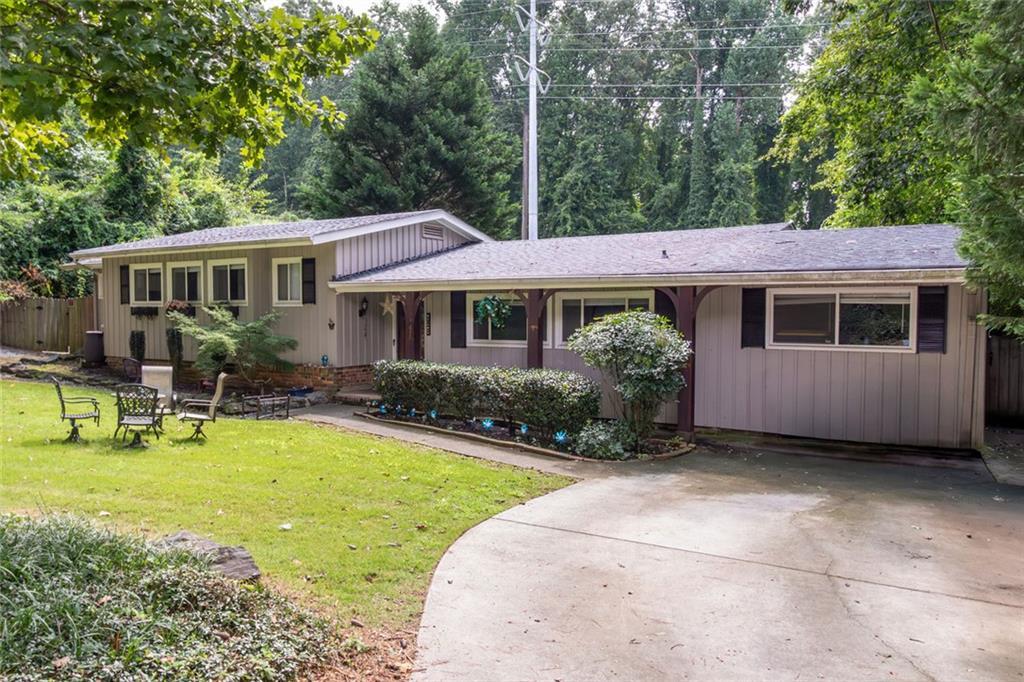 2280 Tanglewood Cir., Atlanta, GA 30345