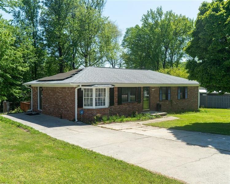 724 Camelot Way, Norcross, GA 30071