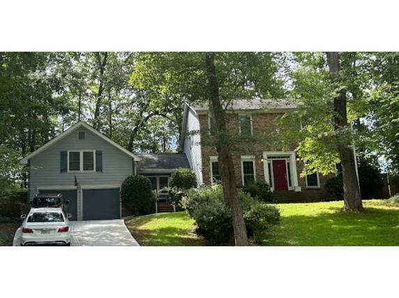 New Homes with Master Bedrooms on the 1st Floor That Attend East Side Elementary School: August 16th to August 22nd