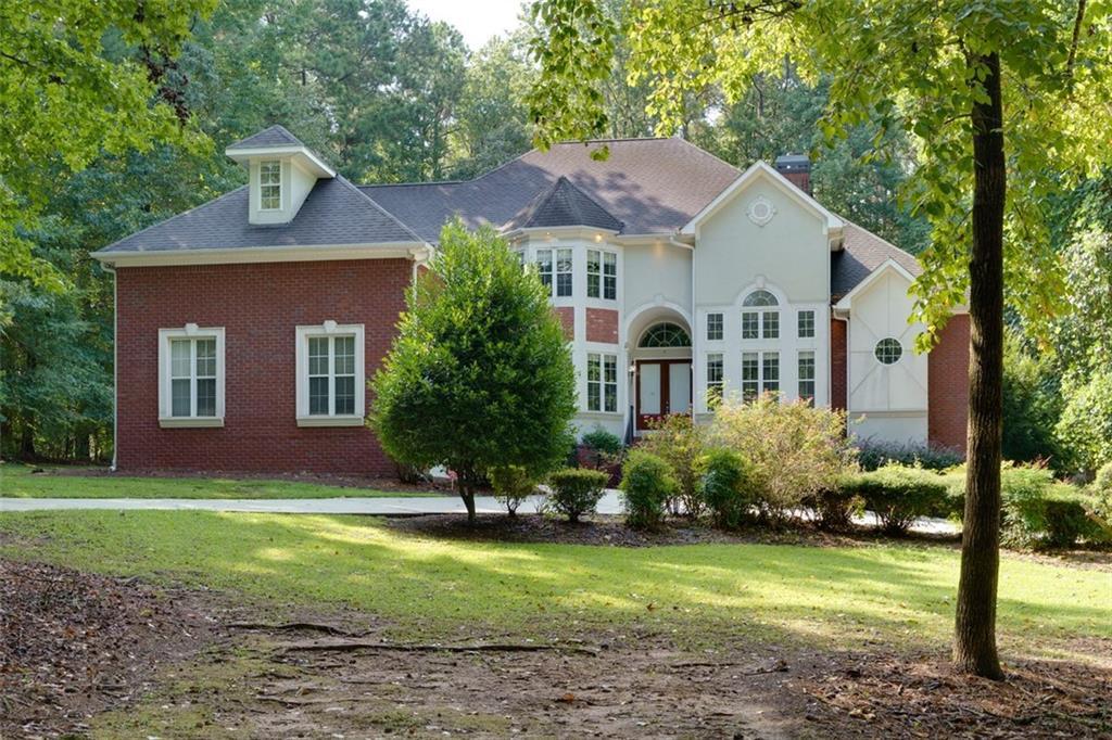 175 Oak Manor, Fayetteville, GA 30214