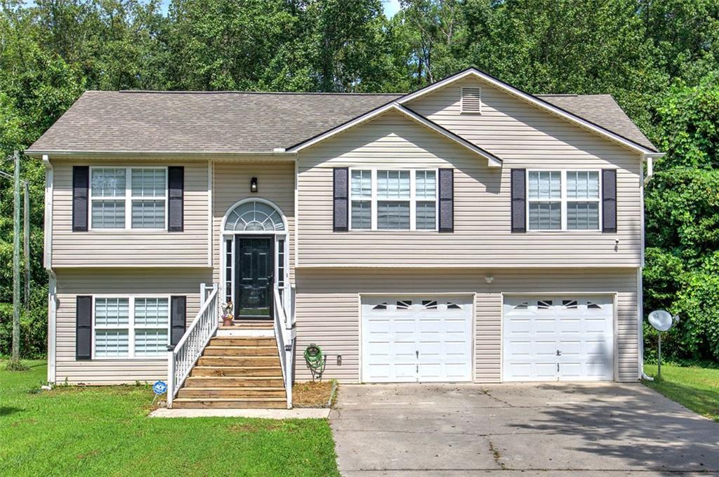 106 Muirwood Dr., Temple, GA 30179