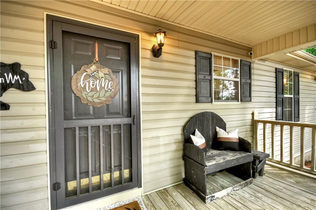 1689 Walnut Ridge, Ellijay, GA 30536