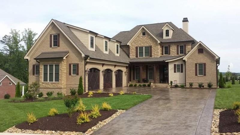 631 St Ives Walk, Monroe, GA 30655