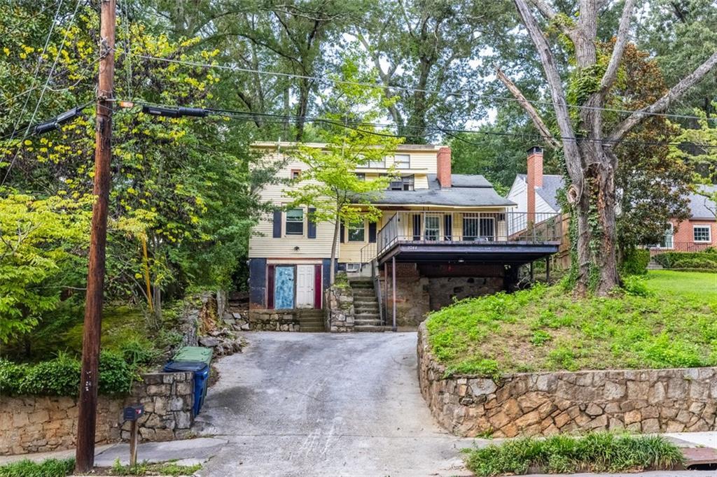 2044 Howard Cir., Atlanta, GA 30307
