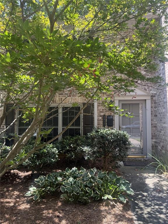 2436 Northlake Ct., Atlanta, GA 30345