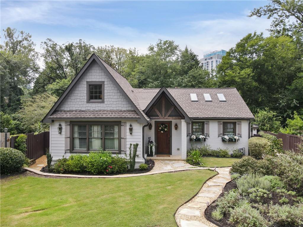2067 Fairhaven Cir., Atlanta, GA 30305