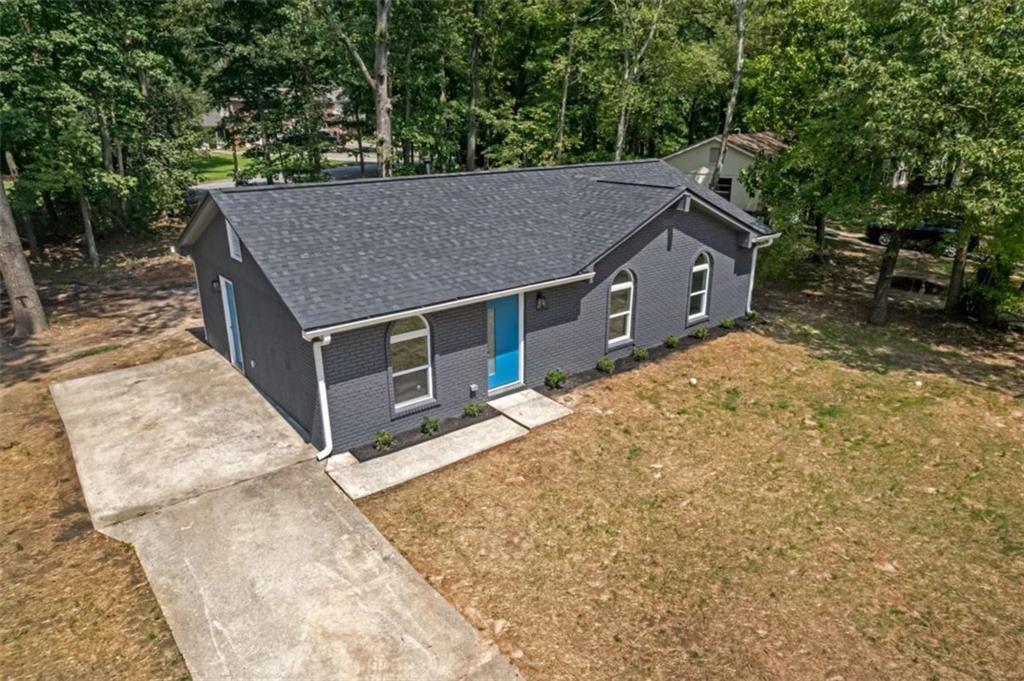 6010 Fieldcrest Dr., Morrow, GA 30260