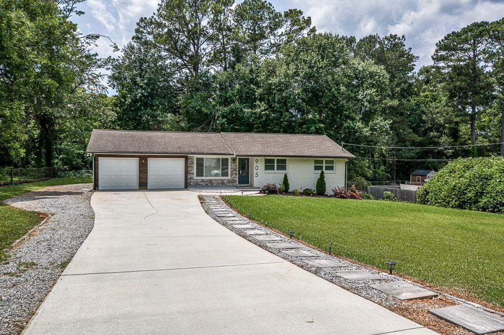 905 Hickory Ridge Rd., Lilburn, GA 30047