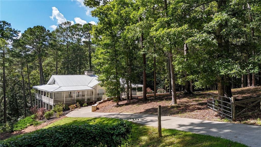 190 Ash Tr., Waleska, GA 30183