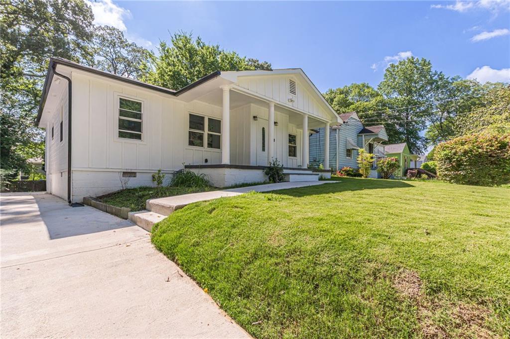 1446 Westmont Rd., Atlanta, GA 30311