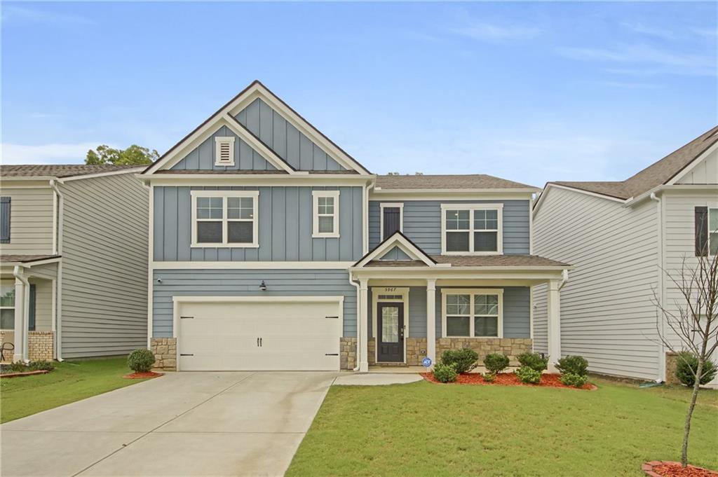 5967 Screech Owl Dr., Flowery Branch, GA 30542