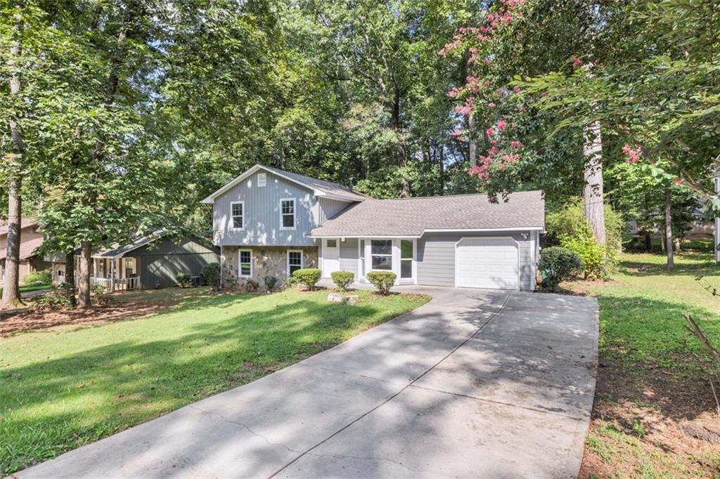 1931 Patton Pl., Lithonia, GA 30058