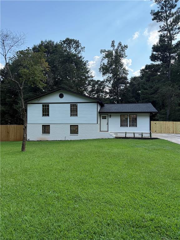 3093 Deshong Dr., Stone Mountain, GA 30087