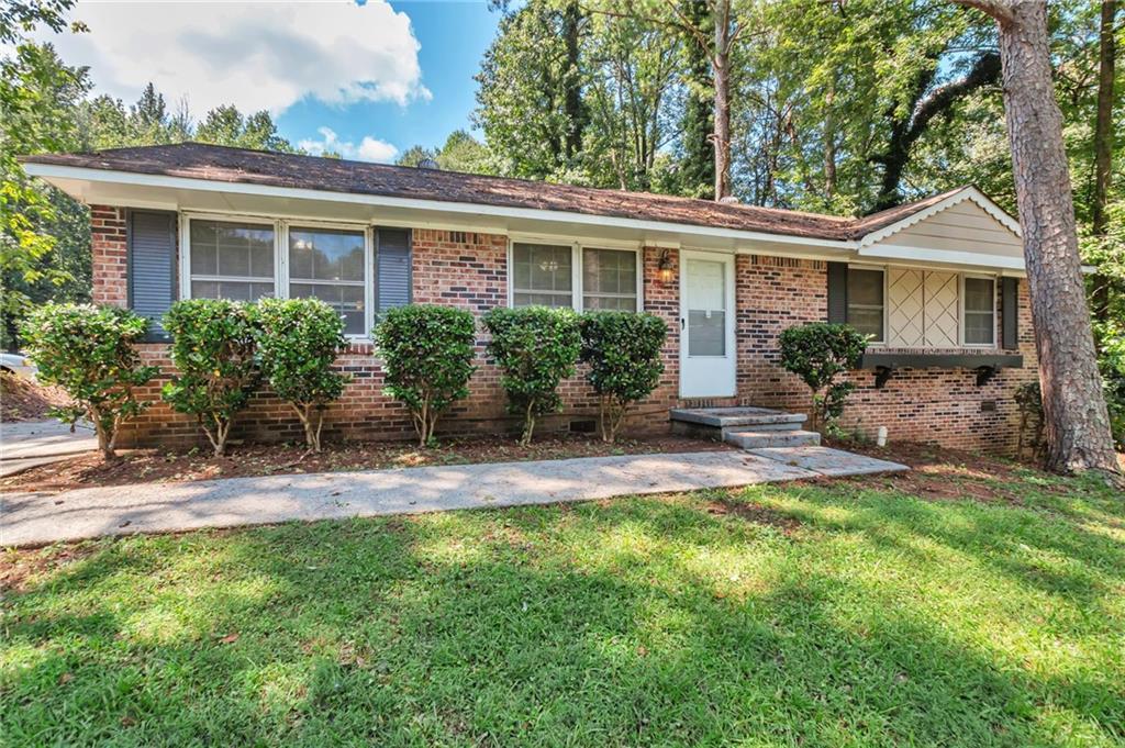 484 Evergreen Dr., Forest Park, GA 30297