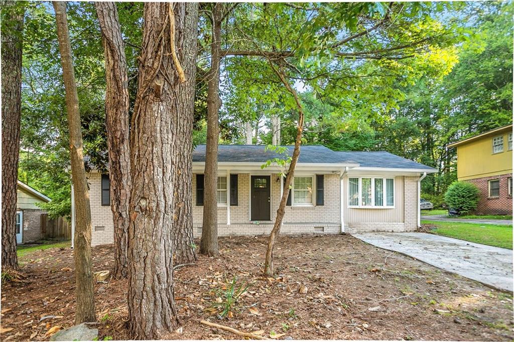 3455 Leisure Ln., Atlanta, GA 30349