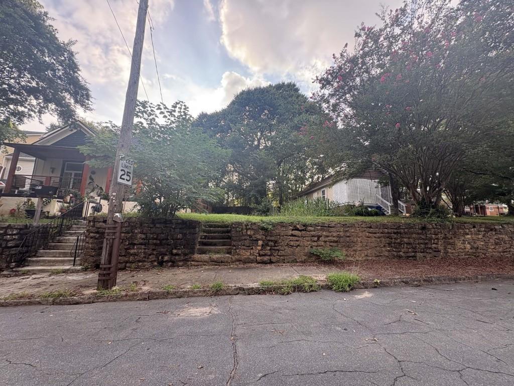 567 Cooper St., Atlanta, GA 30312