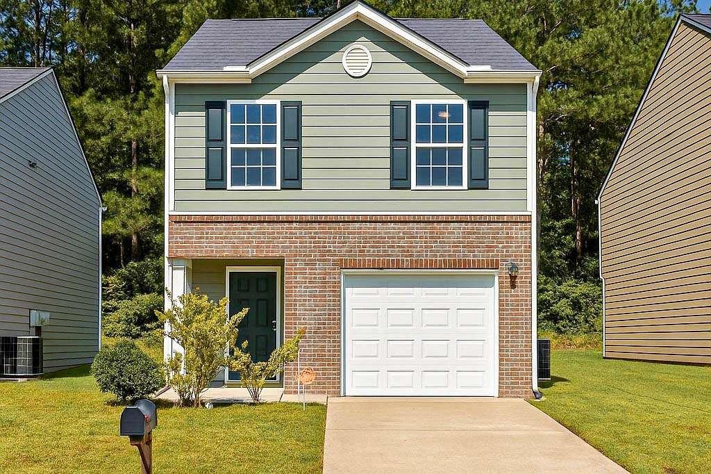 2565 Wood Bend Ln., Riverdale, GA 30296
