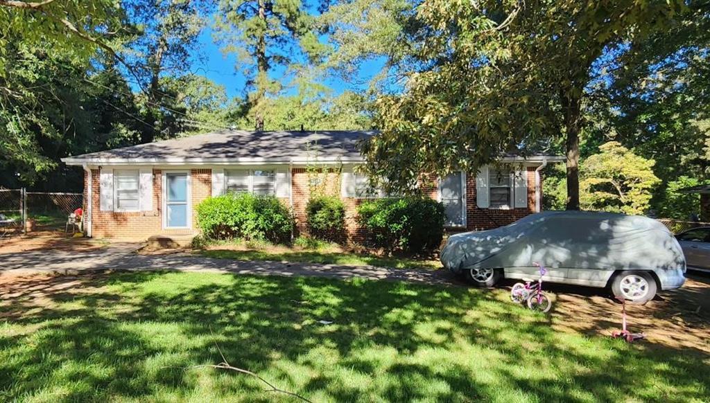 5588 Wild Cherry Dr., Mableton, GA 30126