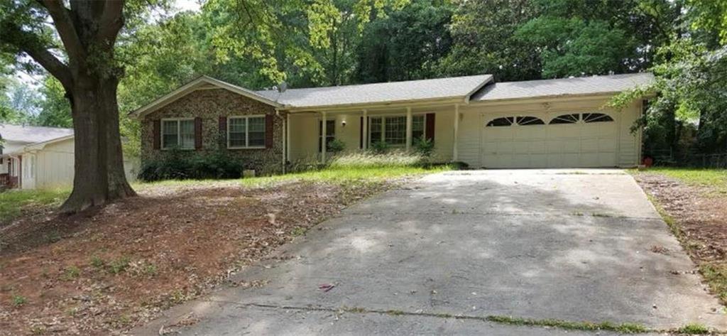 6495 Revena Dr., Morrow, GA 30260