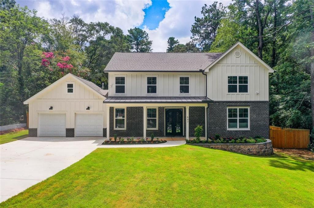 547 Ridge Ave., Mableton, GA 30126