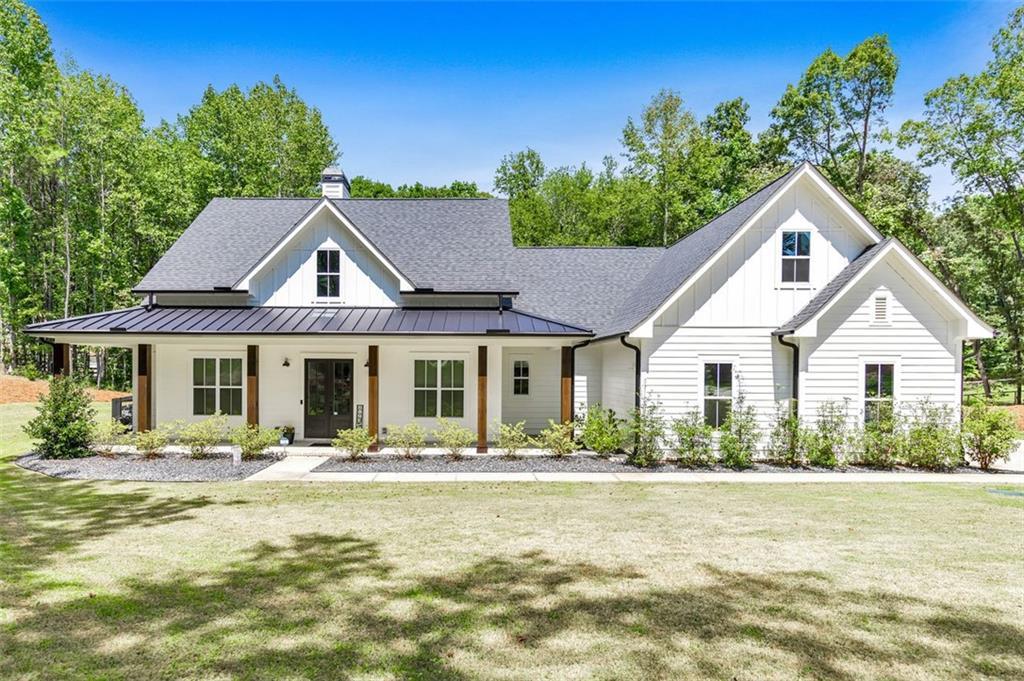 877 Arnold Mill Rd., Woodstock, GA 30188