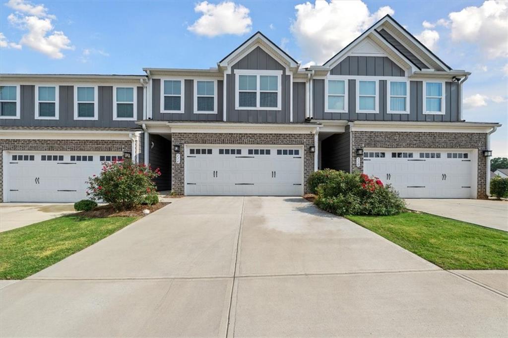 116 Salt Lake Ln., Hoschton, GA 30548
