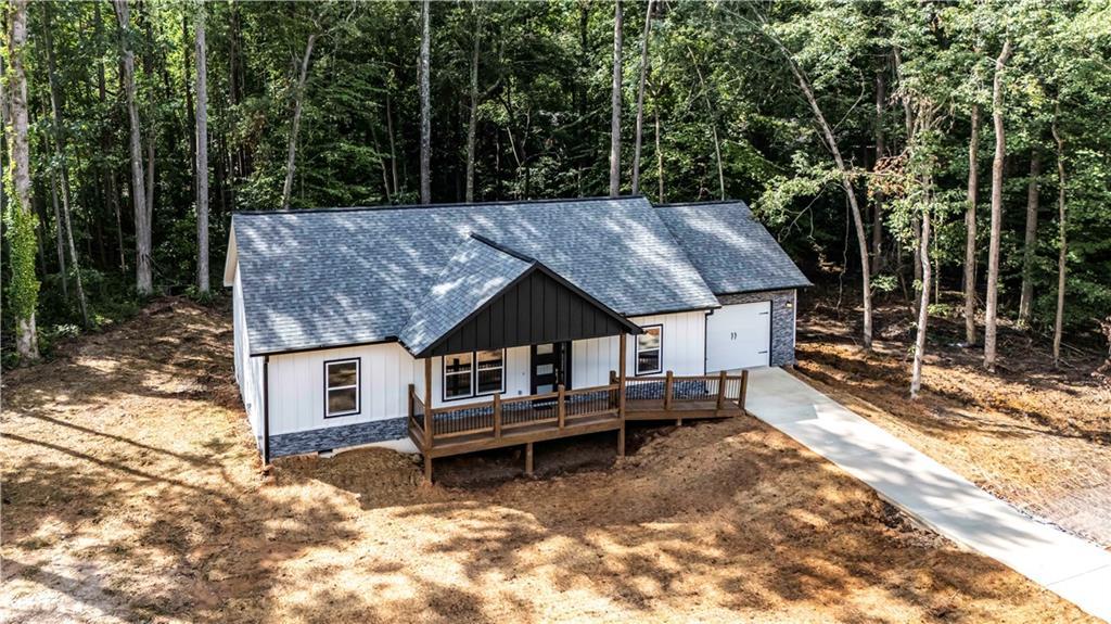 22 Summer Ct., Carrollton, GA 30116