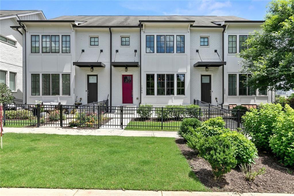 1954 Summit Trace Cir., Atlanta, GA 30318