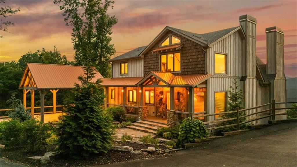 540 Overlook Dr., Blue Ridge, GA 30513