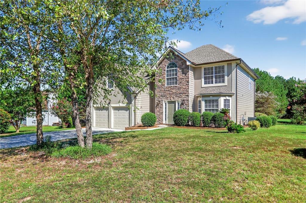 6908 Dalehollow Dr., Lithonia, GA 30058