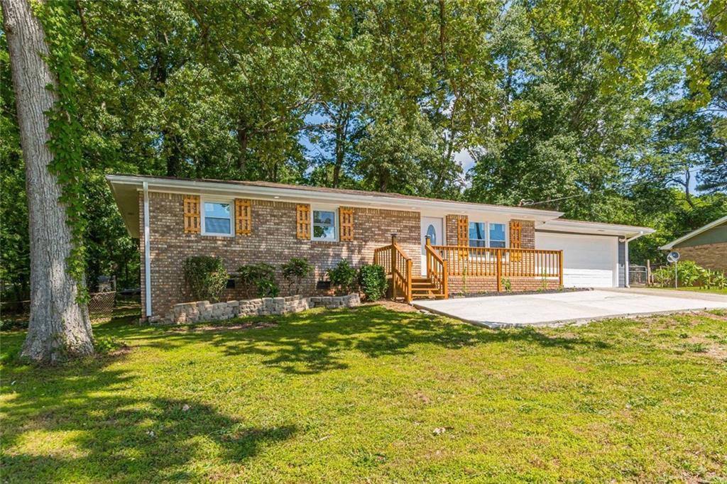 8421 Lee Rd., Lithia Springs, GA 30122