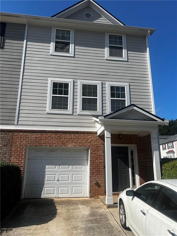 1646 Austin Meadows Dr., Decatur, GA 30032