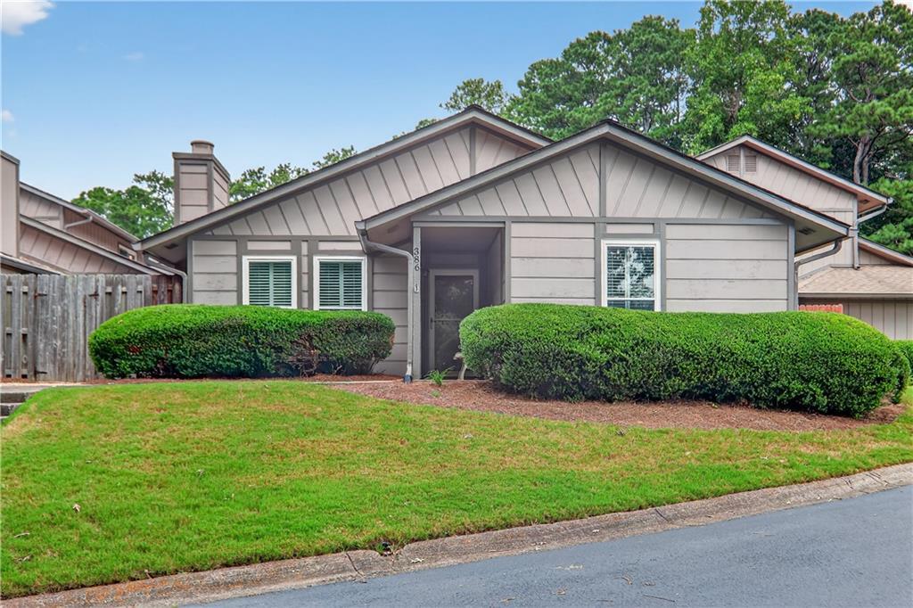 386 Manning Villas Dr., Marietta, GA 30064