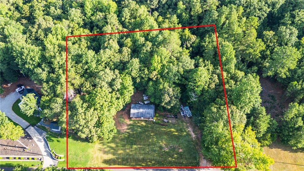 224 Mary Saphire Rd., Dawsonville, GA 30534