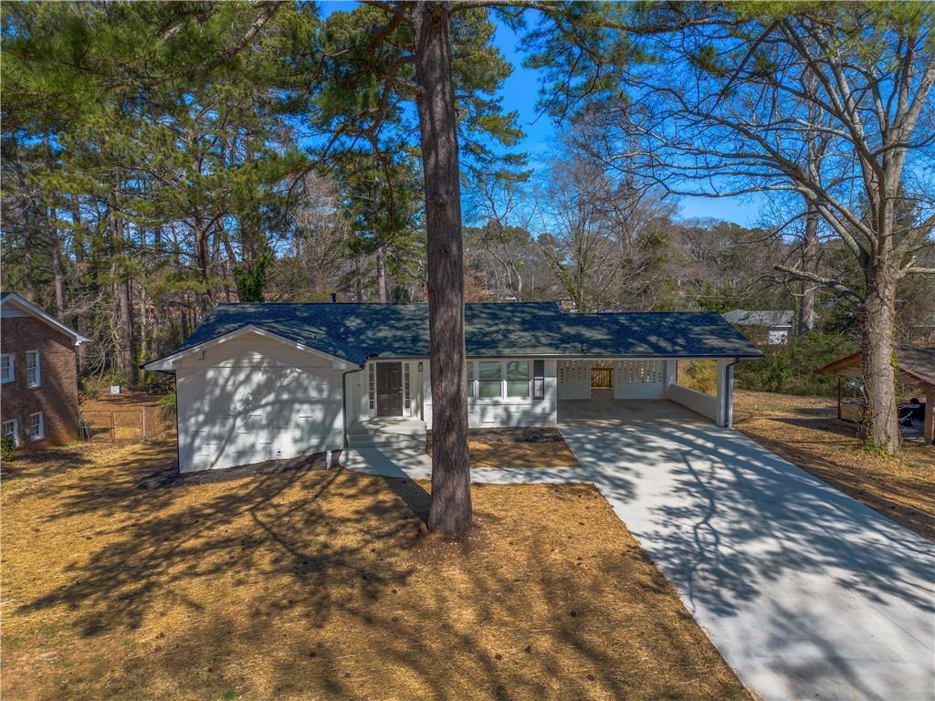 1890 Carla Dr., Morrow, GA 30260