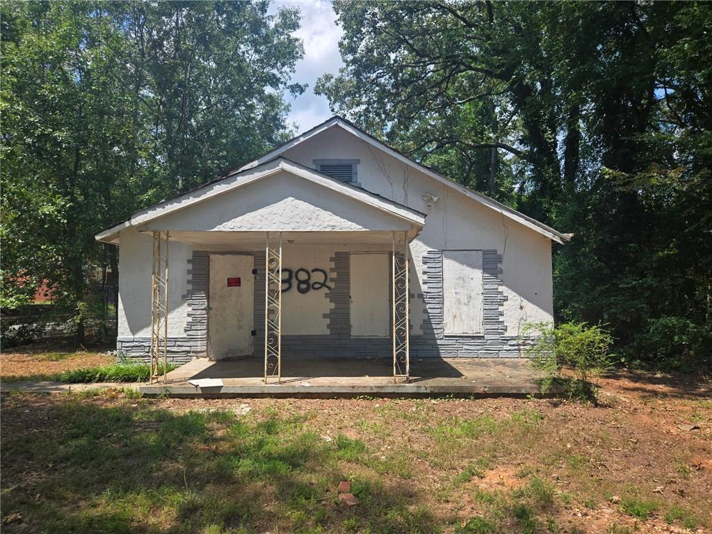 382 Southbend Ave., Atlanta, GA 30315
