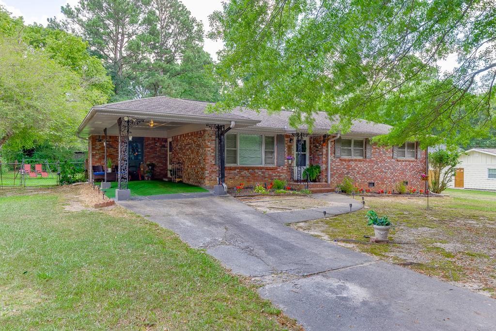 338 Crane Dr., Lawrenceville, GA 30046