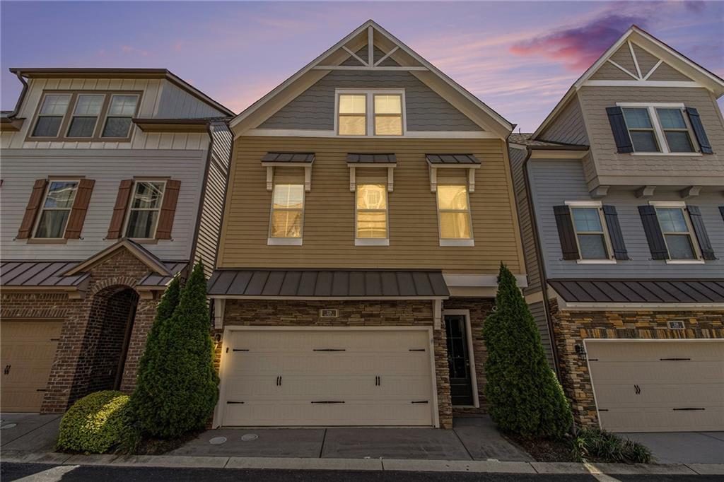 228 Dellwood Dr., Smyrna, GA 30080