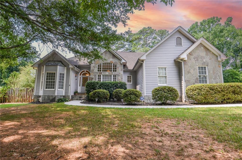 223 Windsong Ln., Lilburn, GA 30047