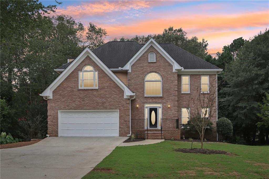 221 Larkshyre Tr., Lawrenceville, GA 30043